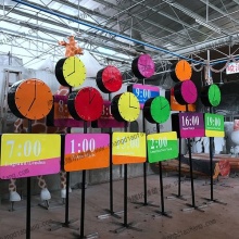 【景观雕塑时钟牌】时钟牌让时间永远停留在这一刻-商业街道雕塑