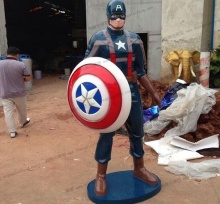 【科幻影视人物】没错,玻璃钢美国队长的诞生,正是源于爱国主义的目的