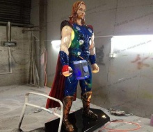 【科幻影视人物】复仇者联盟人物雕塑之一,玻璃钢雷神雕塑-科幻影视人