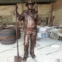 【人物雕塑】园林仿铜艺术人物雕塑 给人一种铜的金属质感-人物雕塑