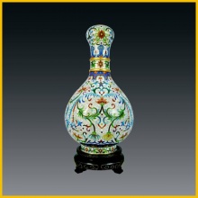 10寸珐琅彩缠枝花卉蒜头瓶_北京汉艺煌景泰蓝工艺品有限公司